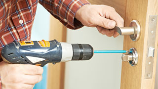 Automotive Locksmith at Arlington Meadows Arlington, Texas